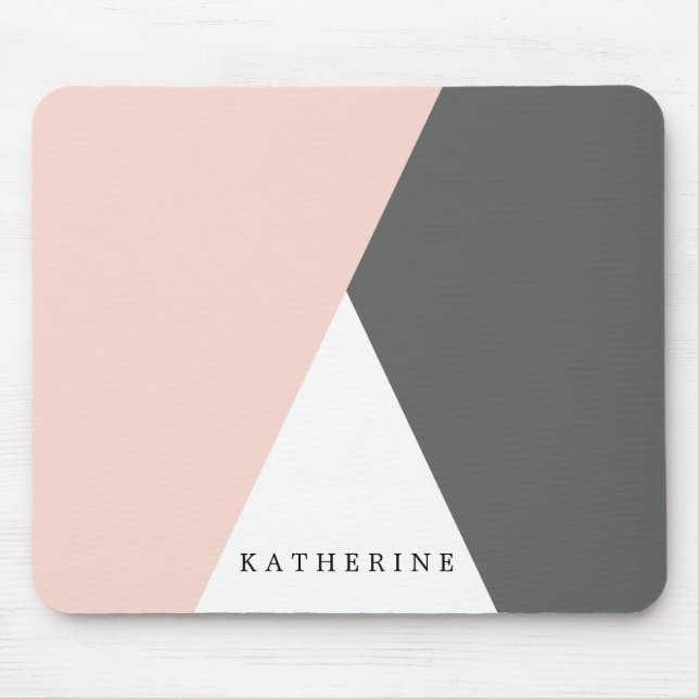 Elegante, rosa und graue geometrische Dreiecke Mousepad (Vorne)