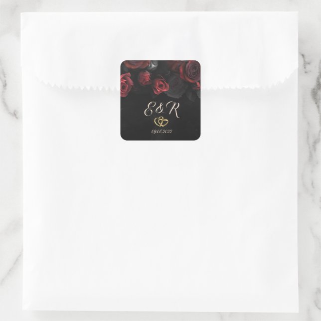 Elegante Rote Rosen Gotische Hochzeit Quadratischer Aufkleber (Tasche)