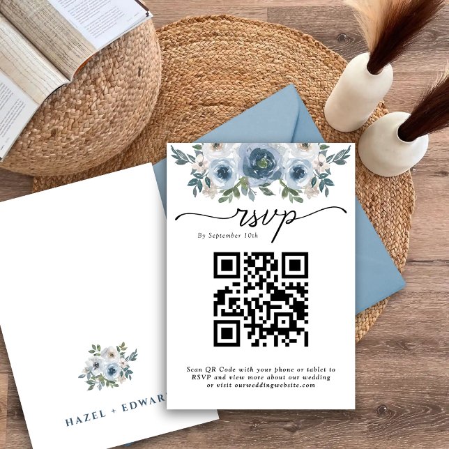 Elegante Rustic Dusty Blue Floral Wedding RSVP Car Karte (Elegant Rustic Dusty Blue Floral Wedding RSVP Card)