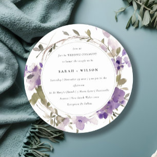 Elegante Rustic Meadow Lilac Floral Wreath Wedding Einladung