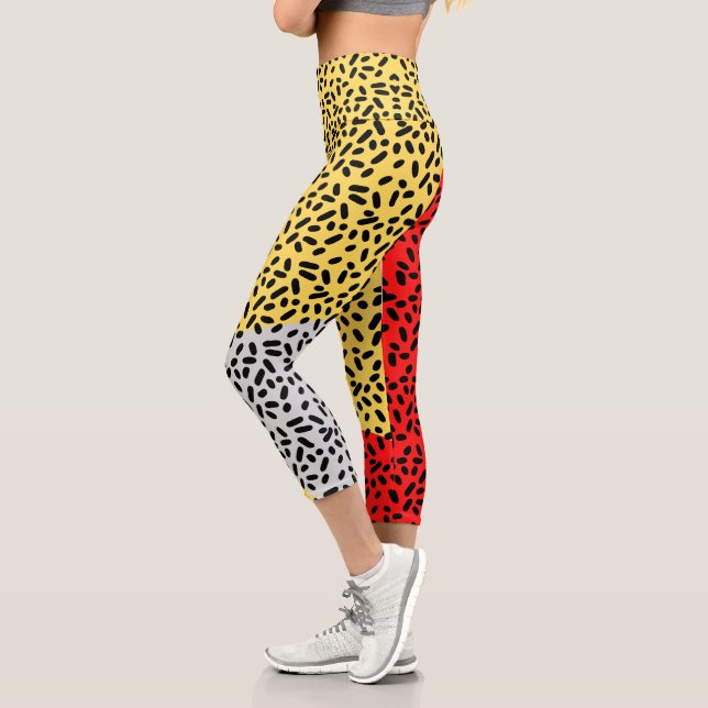 Elegante rustikale Farbpunkte Capri Leggings (Links)
