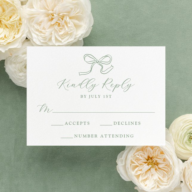 Elegante Sage Green Bow Wedding RSVP Karte (Von Creator hochgeladen)