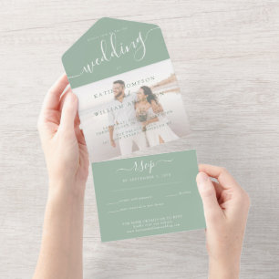 Elegante Sage Green Calligraphy Foto Wedding All In One Einladung