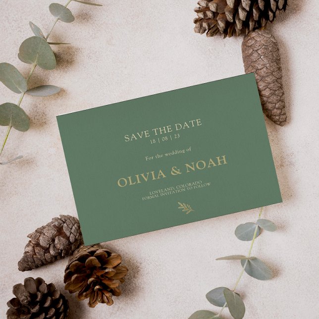 Elegante Sage Green & Gold Typografy Wedding Save The Date (Von Creator hochgeladen)
