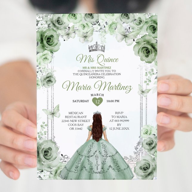 Elegante Sage Green & Silver Princess Mis Quince Einladung (Von Creator hochgeladen)