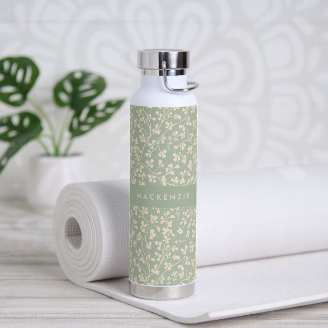 Elegante Salbeigrüne Botanische Personalisierte Trinkflasche (Yoga (gedreht))