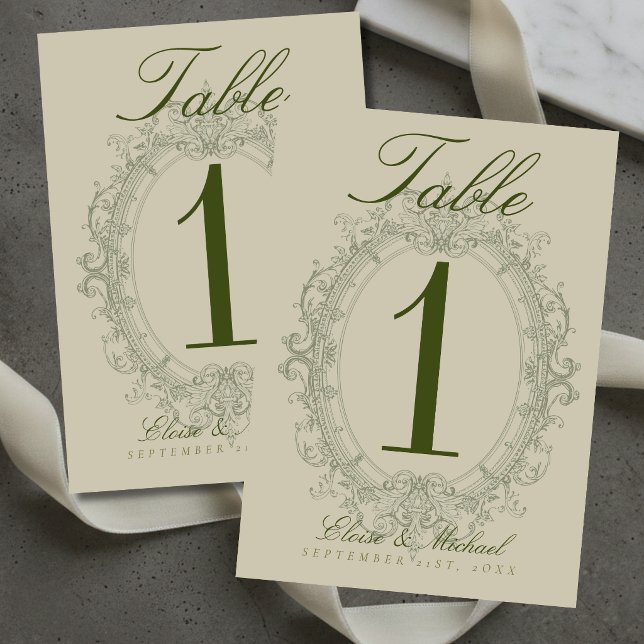 Elegante Salbeigrüne Wappen-Hochzeit Tischnummer (Elegant Sage Green Crest Wedding Table Number)