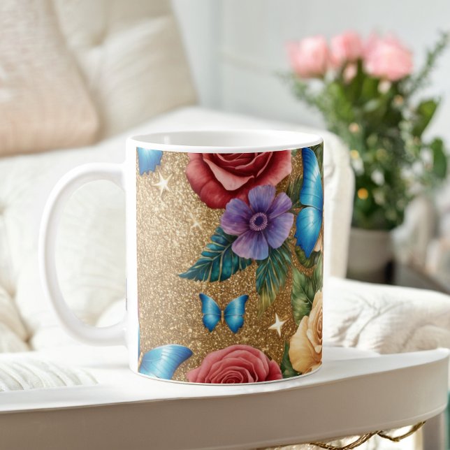 Elegante Schmetterling- und Blütengoldblüte-Tasse Kaffeetasse (Von Creator hochgeladen)