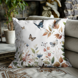 Elegante Schmetterlinge mit Lush Foliage Kissen