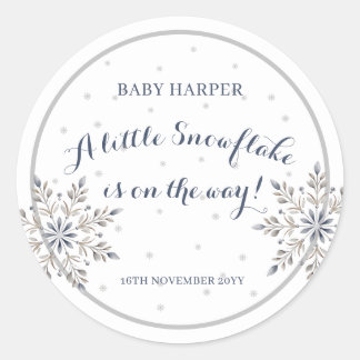 Elegante Schneeblumen-Baby-Party  Runder Aufkleber