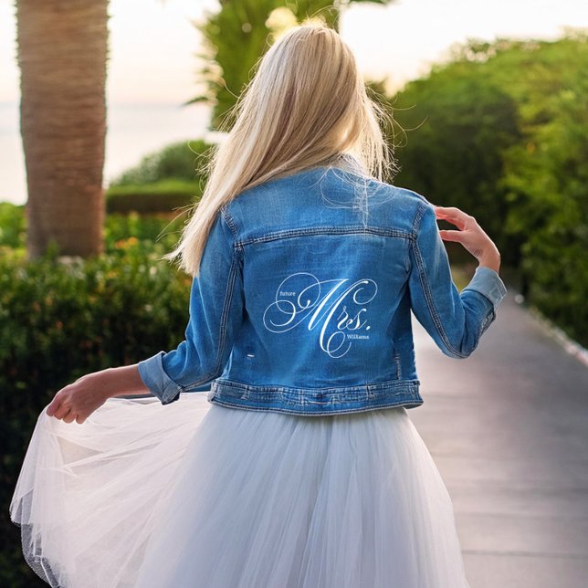 Elegante Schrift "Future Mrs" Benutzerdefinierte B Jeansjacke (Von Creator hochgeladen)