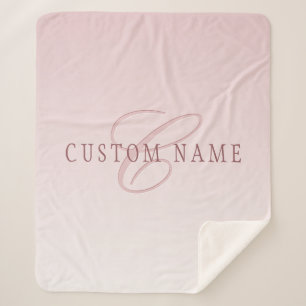 Elegante Schrift und Monogramm   Rose Ombre Sherpadecke