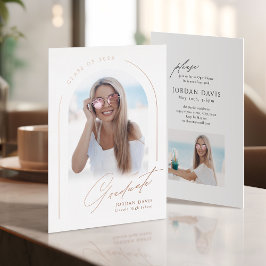 Elegante Schriftbogen-Foto-Abschlussankündigung Folieneinladung