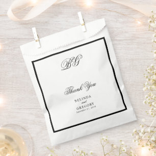 Elegante Schwarz-weiße Mongram Hochzeitstabelle Geschenktütchen