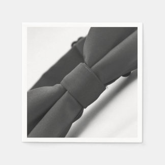 Elegante schwarze Fliege aus Papier-Serviette Serviette