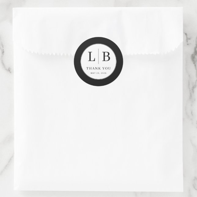 Elegante schwarze Initialen Runder Aufkleber (Tasche)