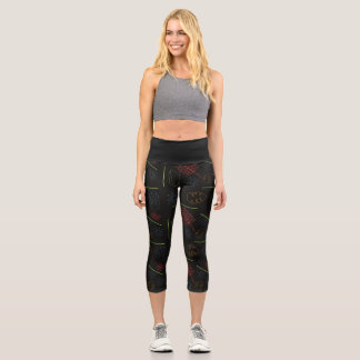 ELEGANTE SCHWARZE MUSTER CAPRI LEGGINGS