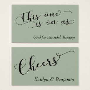 Elegante schwarze Typografie auf Sage Drink Ticket