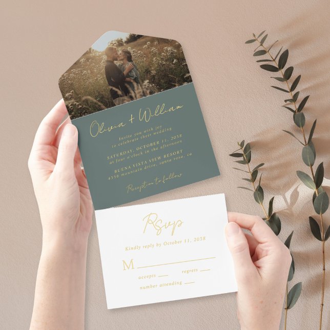 Elegante Script Foto Sage Green Wedding All-in-One-Einladung (Von Creator hochgeladen)