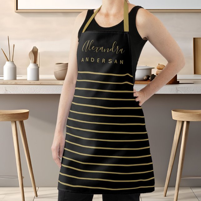 Elegante Script Name Monogram Black Gold Stripes Schürze (Elegant Script Name Monogram Black Gold Stripes Apron)