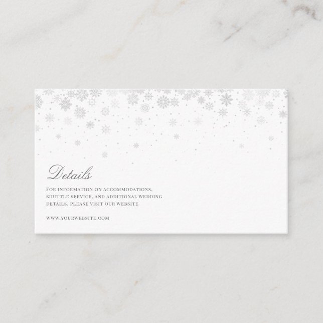 Elegante Script Snowflakes Hochzeitdetails Begleitkarte (Vorderseite)