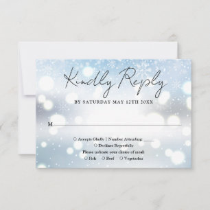 Elegante Script Snowflakes Winterhochzeit RSVP Karte