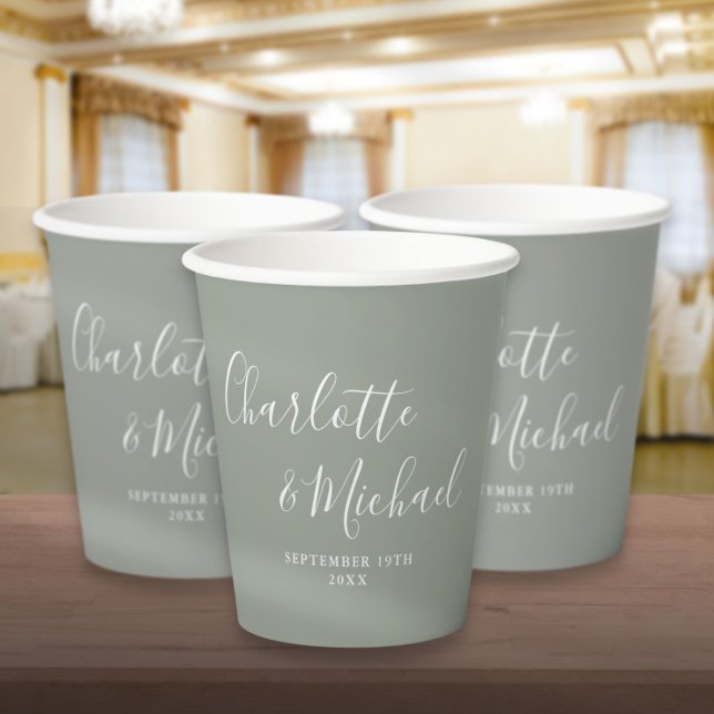 Elegante Signature Script Sage Green Wedding Pappbecher (Elegant Signature Script Sage Green Wedding Paper Cups)