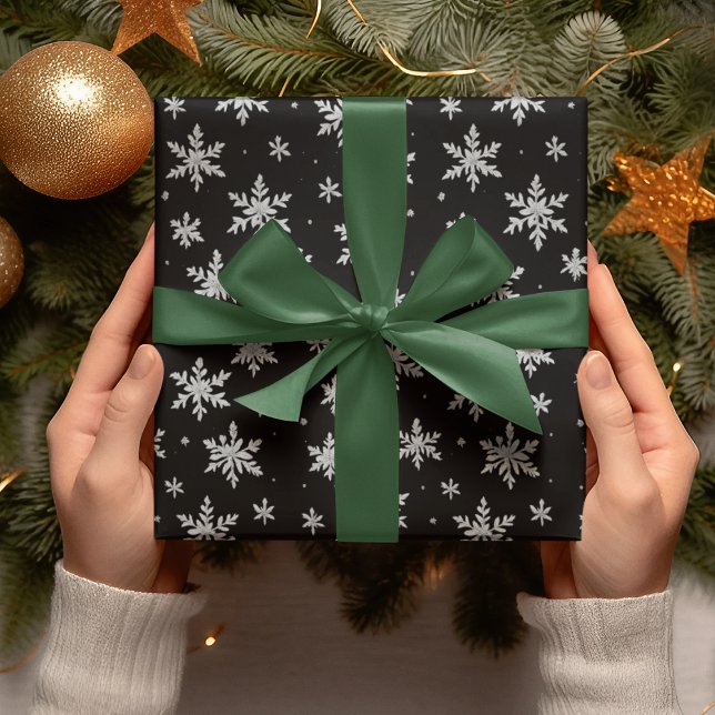 Elegante Silver Snowflake | Winterurlaub Geschenkpapier (Von Creator hochgeladen)