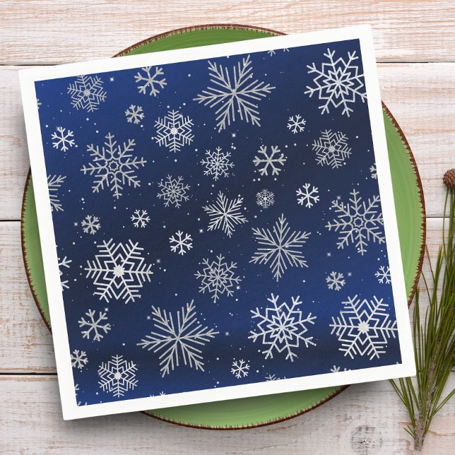 Elegante Silver Snowflakes on Night Blue Christmas Serviette (Elevate your holiday gatherings with these delicate silver snowflakes on midnight blue napkins.)