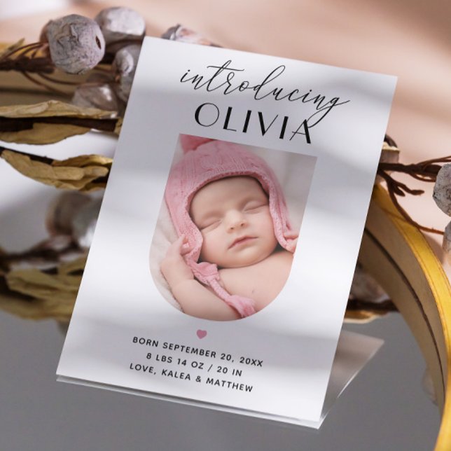 Elegante Skripterstellung. Geburt des Fotos Ankündigung (Von Creator hochgeladen)