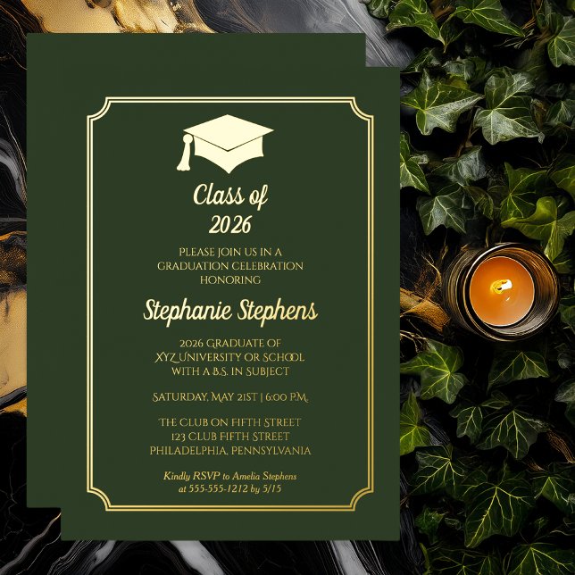 Elegante Smaragdgrüne Goldfolie Abschlussfeier I Folieneinladung (Elegant Green University Graduation Party Gold Foil Invitation)