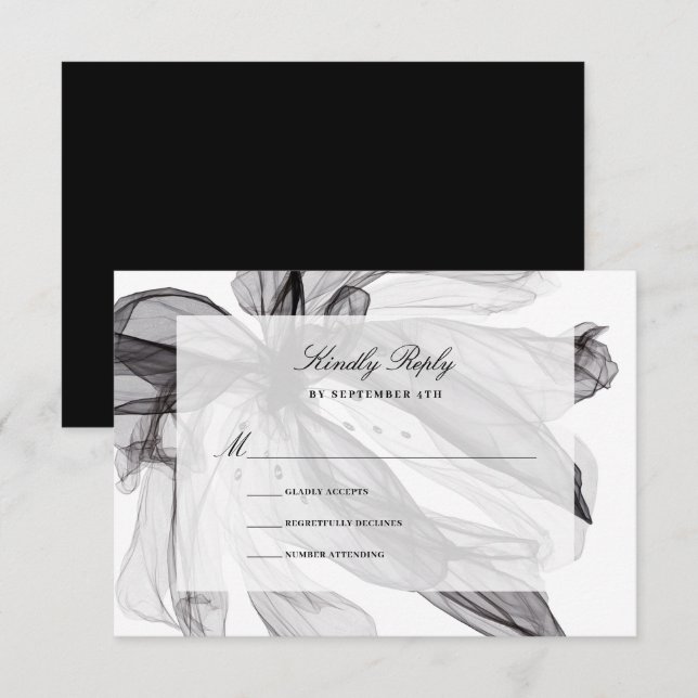 Elegante Smoky Floral Black and White Wedding RSVP Karte (Vorne/Hinten)