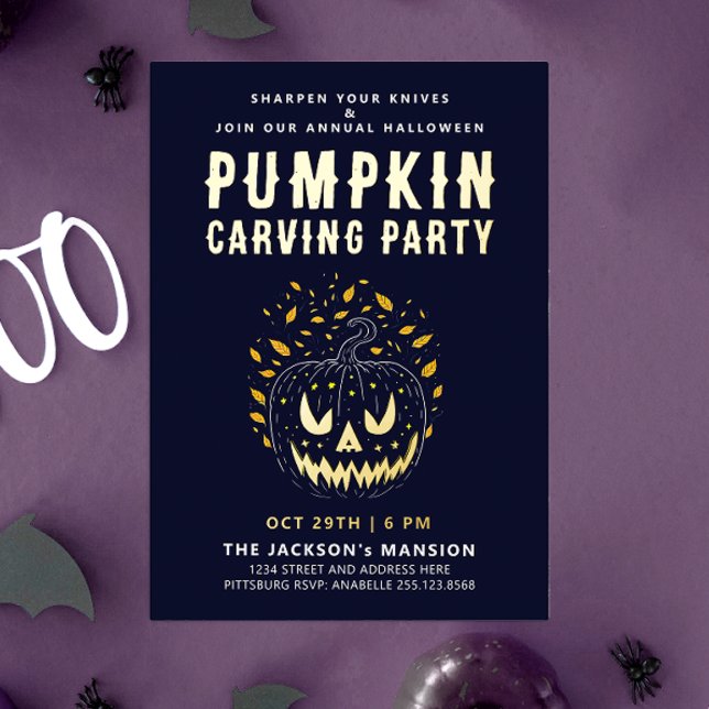 Elegante Spooky Halloween Night Pumpkin Carving Folieneinladung (Von Creator hochgeladen)