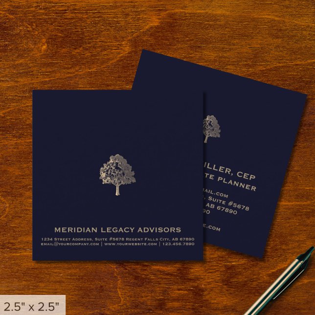 Elegante Square Business Cards mit Gold Tree Logo Quadratische Visitenkarte (Von Creator hochgeladen)