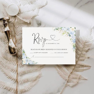 Elegante staubblaue florale Hochzeits-RSVP-Karte RSVP Karte
