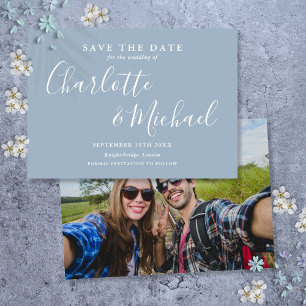 Elegante staubblaue Unterschrift Schrift Foto Save The Date