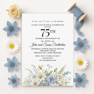 Elegante staubblaue weiße Blumen 75. Hochzeitstag Einladung