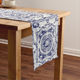 Elegante, stilvolle blaue Barockdekorationen der M Kurzer Tischläufer