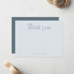 Elegante Swirl-Typografie Schieferblau Hochzeit Mitteilungskarte