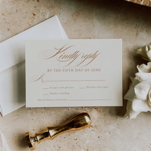 Elegante Terracotta Calligraphy Wedding RSVP Karte (Von Creator hochgeladen)