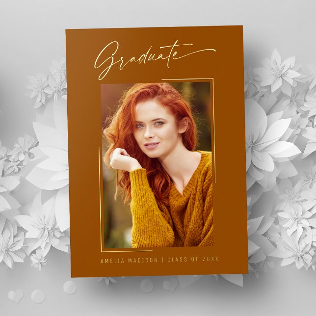 Elegante Tinte Script Foto Grad Rust Orange Card Folieneinladung (Von Creator hochgeladen)