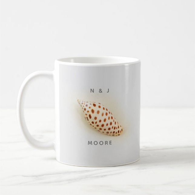 Elegante Tropical Junonia Florida Beach Muschel Na Kaffeetasse (Links)