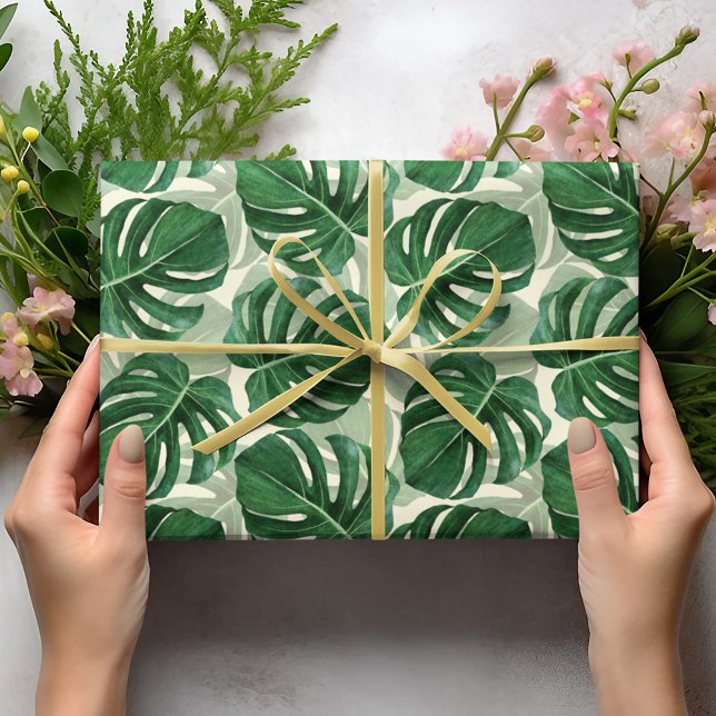 Elegante tropische Vegetation Grün Monstera Leaf Geschenkpapier (Von Creator hochgeladen)