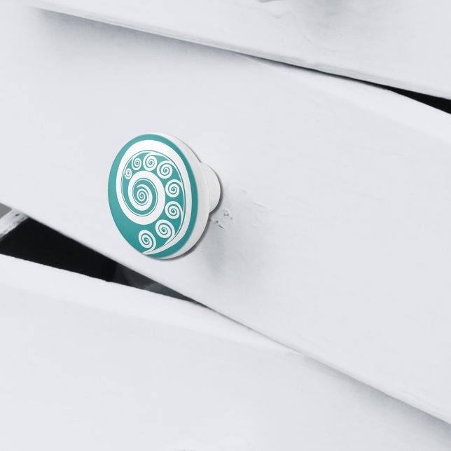 Elegante türkisfarbene und weiße Koru Curls-Wirbel Keramikknauf (Elegant Turquoise & White Koru Curls Swirls Ceramic Knob
)