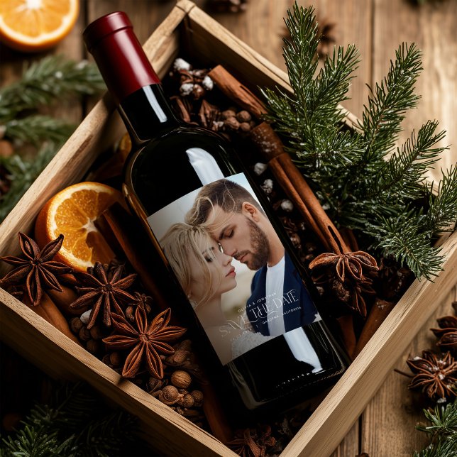 Elegante Typografie Moderne Hochzeitslandschaft Fo Weinetikett (Von Creator hochgeladen)