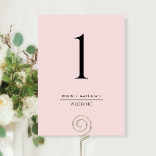Elegante und einfache staubige Rose-Tischnummer