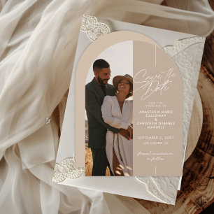 Elegante und neutrale Bogen-Save-the-Date-Karte Einladung