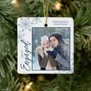 Elegante Verlobte Weihnachtsschneeflocken Keramikornament