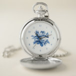 Elegante Vintage China Blaue Rose Taschenuhr<br><div class="desc">Elegante und schicke romantische malerische China blauen Vintagen Rose und Blattwerk auf weißem Hintergrund mit anpassbaren Ziffern.</div>
