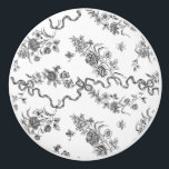 Elegante Vintage Gravierschwarze Rose und Ribbons Keramikknauf<br><div class="desc">Elegante und romantische schwarze,  gravierte Vintage Rose,  Blume,  Weinberge,  Blätter und Schmetterlinge mit Bändern und Bögen auf weißem Hintergrund verwoben.</div>